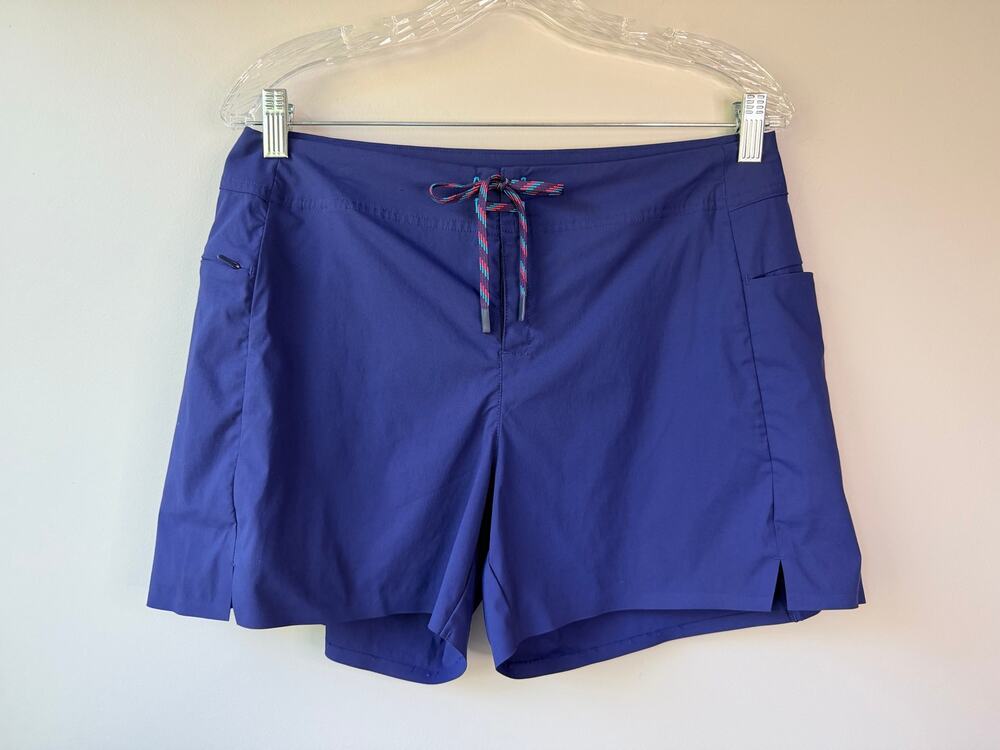 Title Nine Size 10 Incrediboardie Board Shorts 4" Inseam Navy Blue